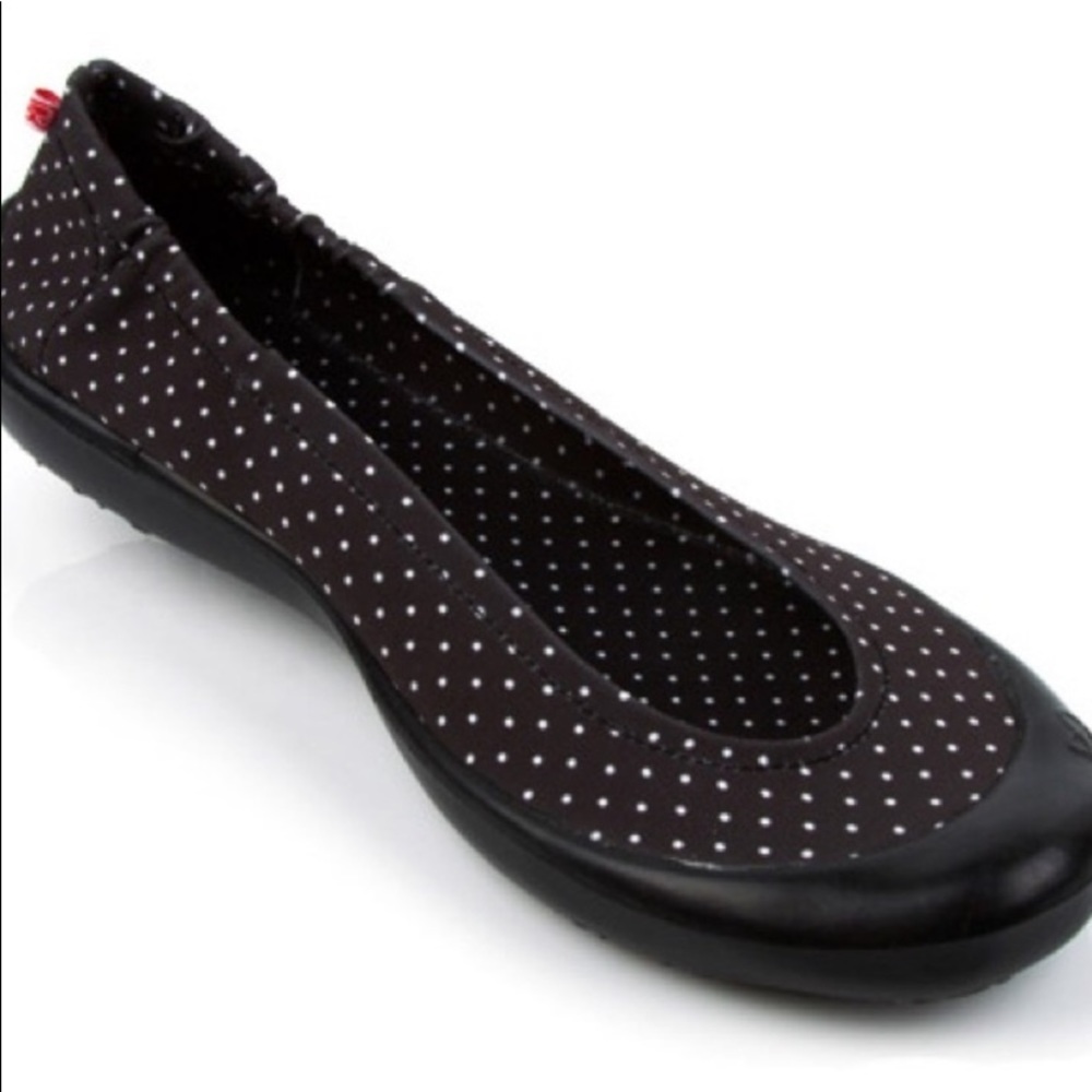 LUV Dreams Flats - Pin Dot (Black)